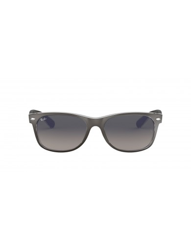 Gafa de sol Ray Ban modelo 2132 en color 614371