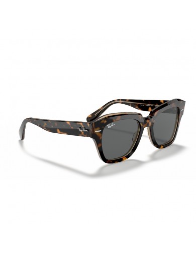 Gafa de sol Ray Ban STATE STREET 2186 en color  901/31